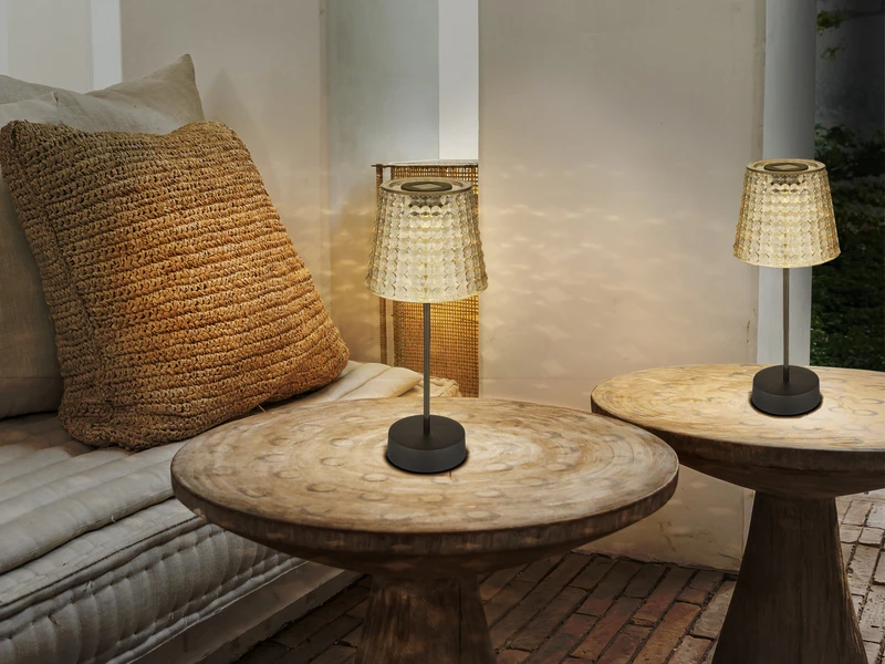 Globo 2er Set Solarbetriebene LED Outdoor Tischleuchten Rauchfarbig, Höhe 29cm 3 Globo 2er Set Solarbetriebene LED Outdoor Tischleuchten Rauchfarbig, Höhe 29cm