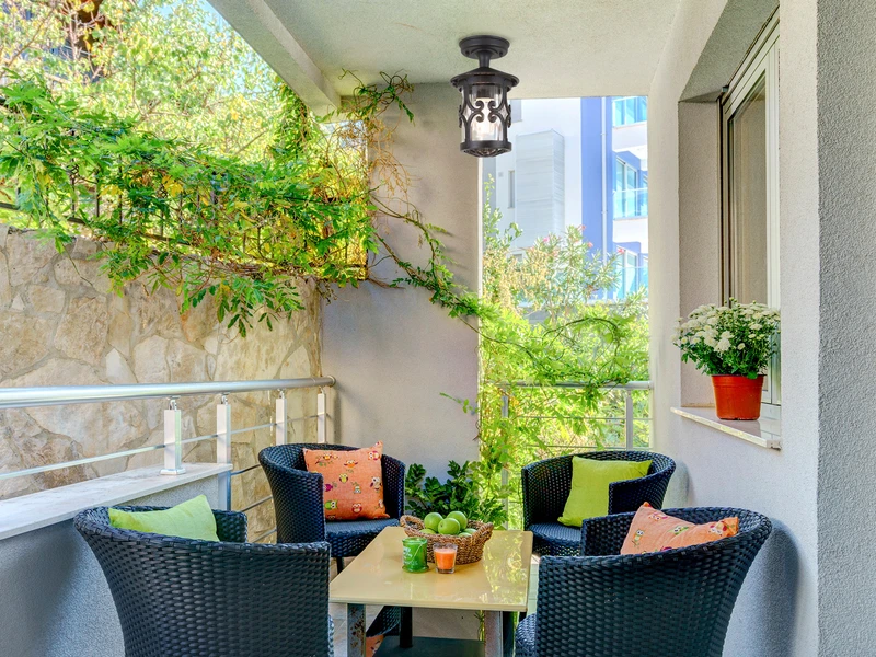 Elstead Lighting Außen Deckenlaterne HEREFORD Aus Alu Im Landhausstil, Schwarz Höhe 26cm 6 Elstead Lighting Außen Deckenlaterne HEREFORD Aus Alu Im Landhausstil, Schwarz Höhe 26cm – Bild 4