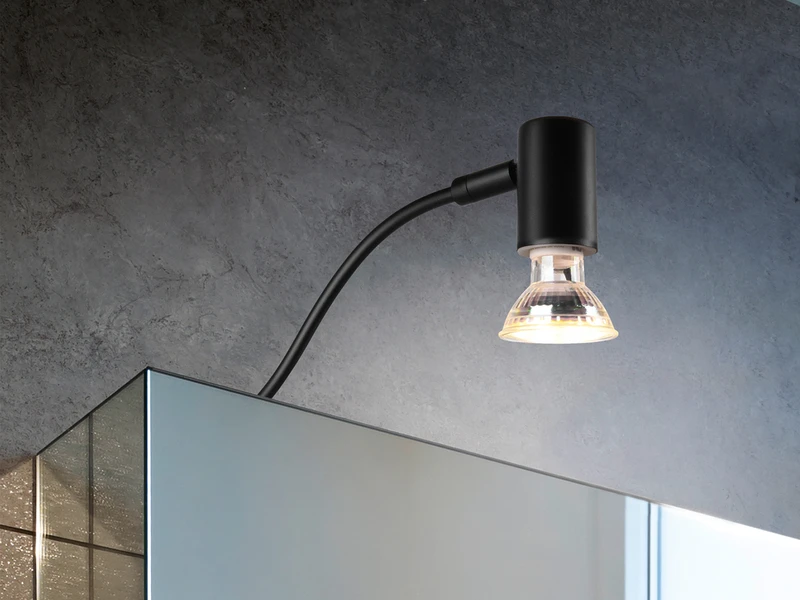 Trio Leuchten Badezimmerlampe GIADA In Schwarz Für Spiegelschrank Mit Schwenkbarem Spot 3 Trio Leuchten Badezimmerlampe GIADA In Schwarz Für Spiegelschrank Mit Schwenkbarem Spot
