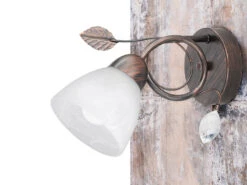 Trio Leuchten Einflammige Antik Look Wandleuchte TRADITIO Mit Bätter Motiv, Rostfarbig -Bestes Beleuchtungs Geschäft einflammige antik look wandleuchte traditio mit ba 4