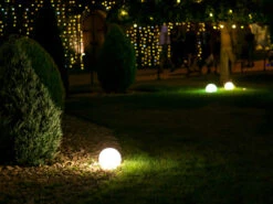 Perel Garten Kugelleuchte Mit Erdspieß & 3m Kabel, IP65 - Ø25cm 14 Perel Garten Kugelleuchte Mit Erdspieß & 3m Kabel, IP65 - Ø25cm -Bestes Beleuchtungs Geschäft garten kugelleuchte mit erdspiess 3m kabel ip65 25 5