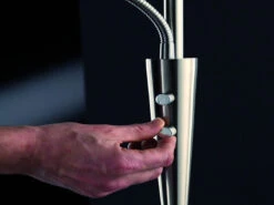 Trio Leuchten Großer LED Deckenfluter QUEBEC Schwenkbar Mit Lesearm, Höhe 180cm, Messing -Bestes Beleuchtungs Geschäft grosser led deckenfluter quebec schwenkbar mit les 14