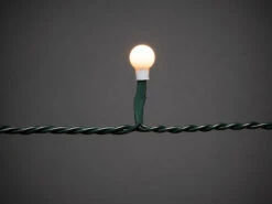 Konstsmide Hängende LED Christbaum Lichterkette 200 Bernsteinfarbene LED´s - "Baummantel" -Bestes Beleuchtungs Geschäft haengende led christbaum lichterkette 200 bernstei 3