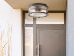 KICHLER Industrial Deckenleuchte ASHLAND BAY Für Innen & Außen, Anthrazit Ø30,5cm