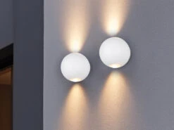 Trio Leuchten Kleine LED Außenwandleuchte AVISIO Up And Down, Kugel In Weiß Ø 10cm -Bestes Beleuchtungs Geschäft kleine led aussenwandleuchte avisio up and down ku 4