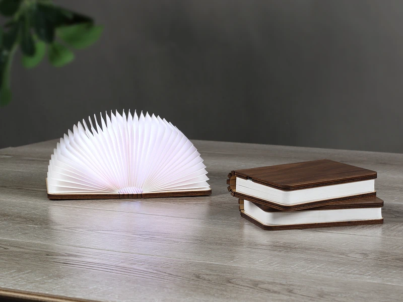 GAO LED Akku Dekoleuchte Im Buchdesign, Faltbar Per USB Aufladbar 5 GAO LED Akku Dekoleuchte Im Buchdesign, Faltbar Per USB Aufladbar – Bild 3