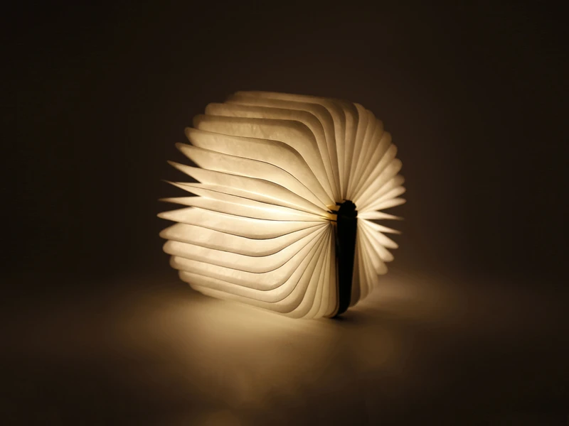GAO LED Akku Dekoleuchte Im Buchdesign, Faltbar Per USB Aufladbar 7 GAO LED Akku Dekoleuchte Im Buchdesign, Faltbar Per USB Aufladbar – Bild 5