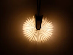 GAO LED Akku Dekoleuchte Im Buchdesign, Faltbar Per USB Aufladbar 17 GAO LED Akku Dekoleuchte Im Buchdesign, Faltbar Per USB Aufladbar -Bestes Beleuchtungs Geschäft led akku dekoleuchte im buchdesign faltbar per usb 5