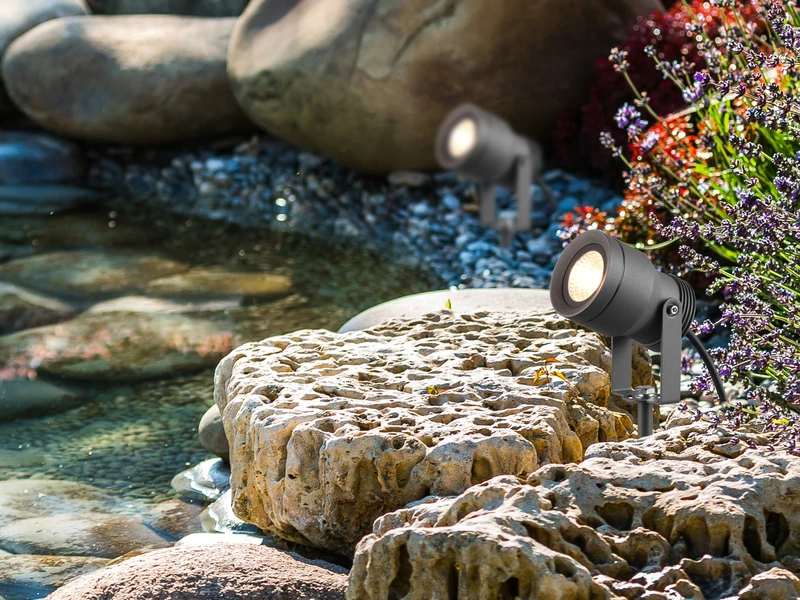 MeineWunschleuchte LED Gartenstrahler 2er SET Schwenkbar Mit Erdspieß & 5m Anschlußkabel 10 MeineWunschleuchte LED Gartenstrahler 2er SET Schwenkbar Mit Erdspieß & 5m Anschlußkabel – Bild 8