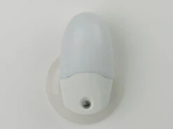 Niermann LED-Nachtlicht OVAL Mit Dämmerungssensor, LED 0,5W -Bestes Beleuchtungs Geschäft led nachtlicht oval mit daemmerungssensor led 05w 3