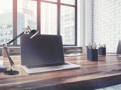 Fischer & Honsel LED Schreibtischlampe Schwarz, Dreifach Schwenkbar, Als Klemmleuchte Verwendbar 13 Fischer & Honsel LED Schreibtischlampe Schwarz, Dreifach Schwenkbar, Als Klemmleuchte Verwendbar -Bestes Beleuchtungs Geschäft led schreibtischlampe schwarz dreifach schwenkbar 1 5