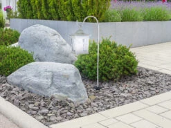 Globo LED Solar Erdspießleuchte Mit Aufgehängter Laterne, Weiß Höhe 68cm -Bestes Beleuchtungs Geschäft led solar erdspiessleuchte mit aufgehaengter later 3