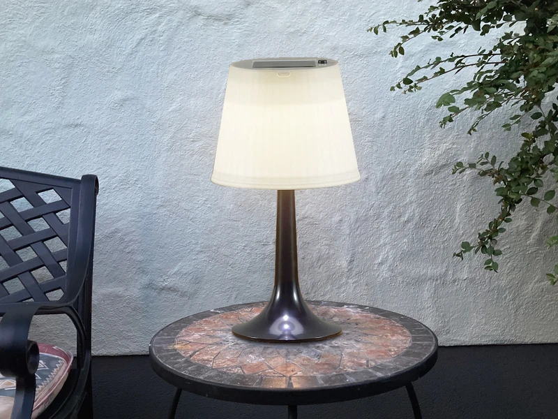 Konstsmide LED Solar Outdoor Tischleuchte ASSISI Aus Kunststoff Schwarz, Höhe 36cm 7 Konstsmide LED Solar Outdoor Tischleuchte ASSISI Aus Kunststoff Schwarz, Höhe 36cm – Bild 5