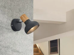 MeineWunschleuchte LED Wandstrahler Aus Metall In Schwarz & Holzoptik, Höhe 17cm