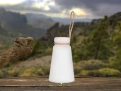 FHL Easy Outdoor Akku Tischleuchte BRUNO Höhe 20cm - Dimmbar & RGB