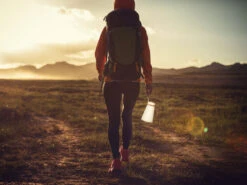 FHL Easy Outdoor Akku Tischleuchte BRUNO Höhe 20cm - Dimmbar & RGB -Bestes Beleuchtungs Geschäft outdoor akku tischleuchte bruno hoehe 20cm dimmbar 7