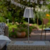 FHL Easy Outdoor Tischlampe COSENZA 2.0 Schwarz Ohne Kabel - USB Anschluss & Ladestation