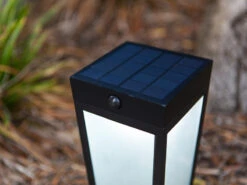 Lutec Solar LED Wegeleuchte DIAS 48cm, Bewegungsmelder & RGB Farbwechsel -Bestes Beleuchtungs Geschäft solar led wegeleuchte dias 48cm bewegungsmelder rg 4