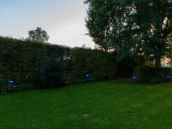 Lutec Solar LED Wegeleuchte KARLO 45cm, Bewegungsmelder & RGB Farbwechsel -Bestes Beleuchtungs Geschäft solar led wegeleuchte karlo 45cm bewegungsmelder r 4