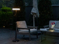 Lutec Solar Stehleuchte POPS Höhenverstellbar, Auch Per USB Aufladbar, 174cm Hoch -Bestes Beleuchtungs Geschäft solar stehleuchte pops hoehenverstellbar auch per 1 5