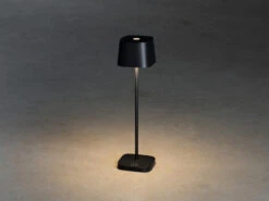 Konstsmide Wiederaufladbare LED Outdoor Tischleuchte CAPRI Dimmbar In Schwarz, Höhe 25cm -Bestes Beleuchtungs Geschäft wiederaufladbare led outdoor tischleuchte capri di 2